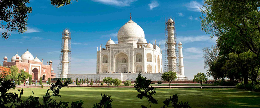 Taj Mahal Travel